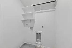 2222 Villa Clara Dr, Friendswood, TX 77546 - Photo 16