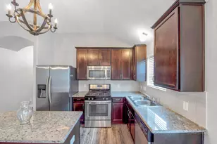 20103 Ray Falls Dr, Tomball, TX 77375 - Photo 10