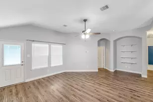 20103 Ray Falls Dr, Tomball, TX 77375 - Photo 14