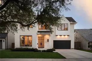 2715 Robinhood St, West University Place, TX 77005 - Photo 1