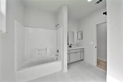 4415 Castor Street, Houston, TX 77022 - Photo 14