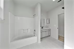 4415 Castor St, Houston, TX 77022 - Photo 14