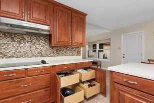 3714 Hill Springs Dr, Kingwood, TX 77345 - Photo 18