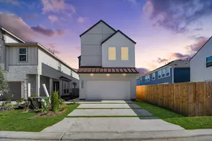 9141 Besos Ln, Houston, TX 77051 - Photo 1