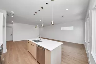 9141 Besos Ln, Houston, TX 77051 - Photo 14