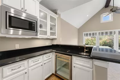 12934 Queensbury Lane, Houston, TX 77079 - Photo 34