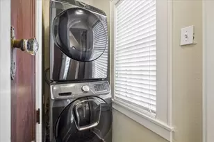 46 Cedar Lawn Cir, Galveston, TX 77551 - Photo 18