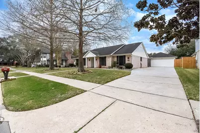 3119 Millbrook Lane, Missouri City, TX 77459 - Photo 2