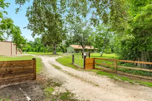 1546 Private Rd 648, Cedar Lake, TX 77414 - Photo 6