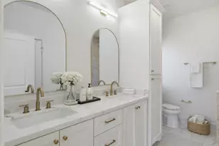 421 S Nugent St, La Porte, TX 77571 - Photo 12