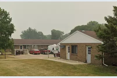 307 Mugekewis, Tonica, IL 61370 - Photo 6