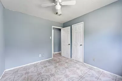 12402 Enchanted Path Drive, Houston, TX 77044 - Photo 10