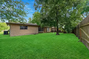 12402 Enchanted Path Dr, Houston, TX 77044 - Photo 28
