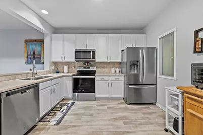 2815 Kings Crossing Drive #302, Kingwood, TX 77345 - Photo 1