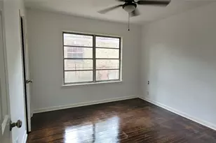5811 Westdale St, Houston, TX 77087 - Photo 4