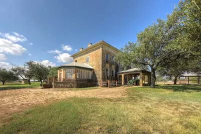 6887 Von Ormy Road, Von Ormy, TX 78073 - Photo 12