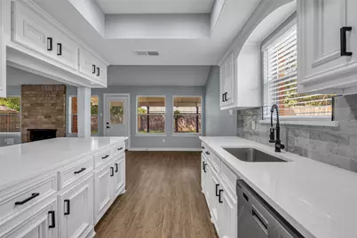 11114 Sageknight Drive, Houston, TX 77089 - Photo 10