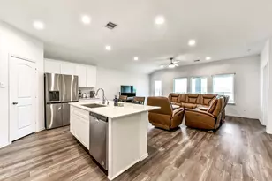 3041 Emerald Ocean Dr, Katy, TX 77493 - Photo 8