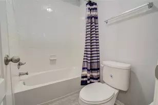318 Bolton Dr, League City, TX 77573 - Photo 38