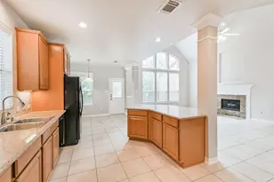 6 Cordella Pl, The Woodlands, TX 77382 - Photo 12