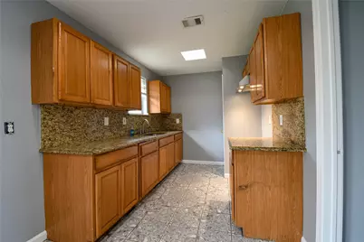 727 Dell Dale Street, Channelview, TX 77530 - Photo 4