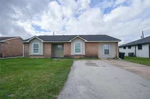 727 Dell Dale St, Channelview, TX 77530 - Photo 1