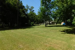 141 Martinez St, Coldspring, TX 77331 - Photo 30