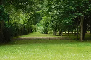 141 Martinez St, Coldspring, TX 77331 - Photo 22