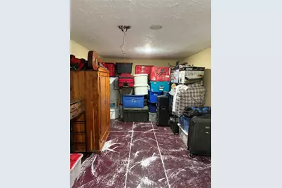 921 Francis Drive, Pasadena, TX 77506 - Photo 4