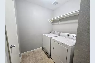 1011 Larks Trace Lane, Houston, TX 77090 - Photo 24