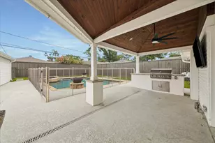 6918 Alderney Dr, Houston, TX 77055 - Photo 28
