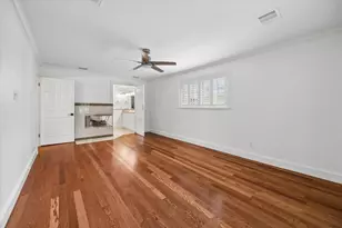 6918 Alderney Dr, Houston, TX 77055 - Photo 14