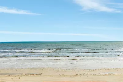 12207 Hershey Beach, Galveston, TX 77554 - Photo 36