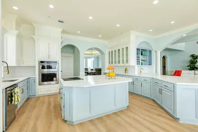 12207 Hershey Beach, Galveston, TX 77554 - Photo 4