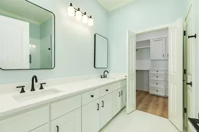 12207 Hershey Beach, Galveston, TX 77554 - Photo 32