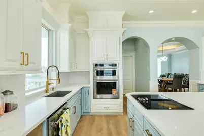 12207 Hershey Beach, Galveston, TX 77554 - Photo 6