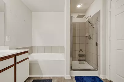 15826 Sheldon Ridge Way, Houston, TX 77044 - Photo 16