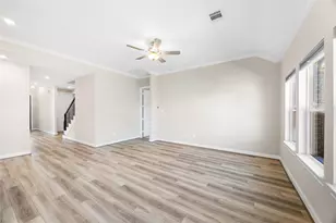 17681 Rosette Grass Dr, Conroe, TX 77385 - Photo 16