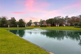 1446 Sherwood Park Cir, Houston, TX 77043 - Photo 44