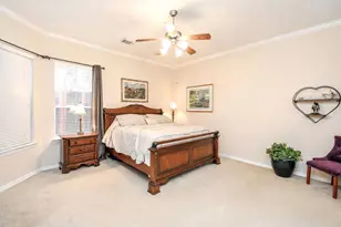 1446 Sherwood Park Cir, Houston, TX 77043 - Photo 18