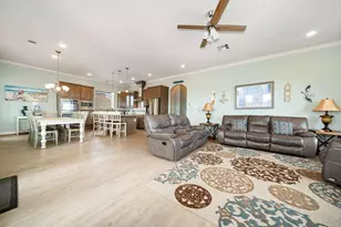 4210 Sandpiper, Galveston, TX 77554 - Photo 14