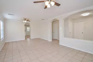 3027 Texas Oak Dr, Katy, TX 77449 - Photo 8