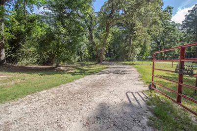 14285 S State Highway 19, Elkhart, TX 75839 - Photo 2