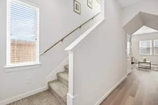 1013 Erin St, Houston, TX 77009 - Photo 6