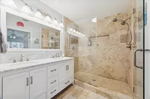 6 Cedar Lawn Cir, Galveston, TX 77551 - Photo 14