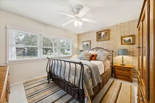 6 Cedar Lawn Cir, Galveston, TX 77551 - Photo 16