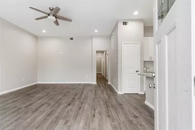 1319 E 35th Street, Houston, TX 77022 - Photo 4