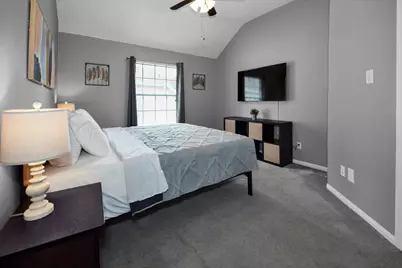 8311 Shoregrove Drive, Houston, TX 77346 - Photo 16