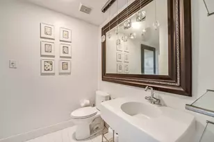 2011 Canongate Dr, Houston, TX 77056 - Photo 22