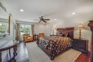 2011 Canongate Dr, Houston, TX 77056 - Photo 20